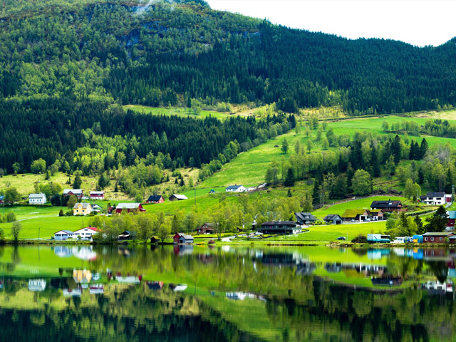 Norsk småsamfunn på landsbygda